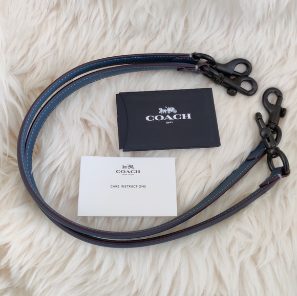 Coach 1941 Rogue 36 with Colourblock Snakeskin - Picture 15 of 16